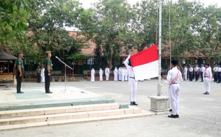 Senin Berkibar Serentak, Upaya Nyata Kodim Lamongan dalam Menyongsong Indonesia Emas