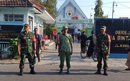Babinsa Koramil 0823/01 Kota Laksanakan Pengamanan Ibadah Jemaat Gereja Katolik