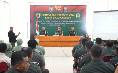 Tingkatkan Kesadaran Hukum, Kodim 0802/Ponorogo Gelar Penyuluhan Hukum