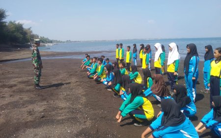 Mengukir Karakter Unggul, Koramil 0823/08 Banyuputih Beri Latihan Dasar Kepemimpinan Pelajar SMPN 1 Banyuputih 