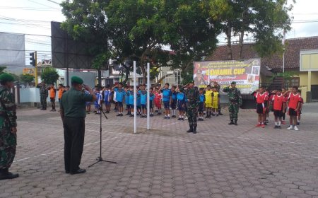 Danramil Campurdarat Buka Pertandingan Voli Antar SD