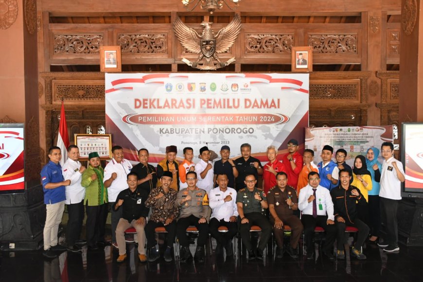 Kodim 0802/Ponorogo Melakukan Deklarasi Pemilu Damai Serentak Tahun 2024