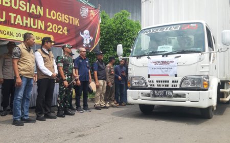 Dandim Lamongan dan Forkopimda Berangkatkan 33 Armada Truck Pengangkut Logistik ke PPK