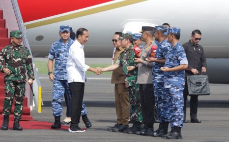 Pangdam V Brawijaya Bersama Forkopimda Jatim Dampingi Presiden Jokowi Resmikan Jalan di Madiun