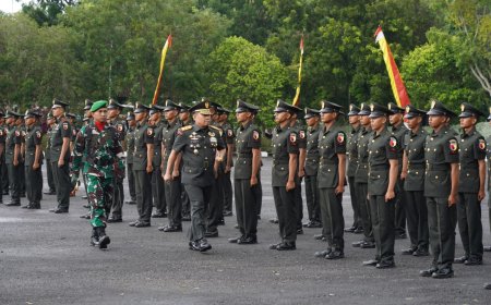 Pangdam V/Brawijaya Lantik 102 Siswa Tamtama menjadi Prajurit TNI AD