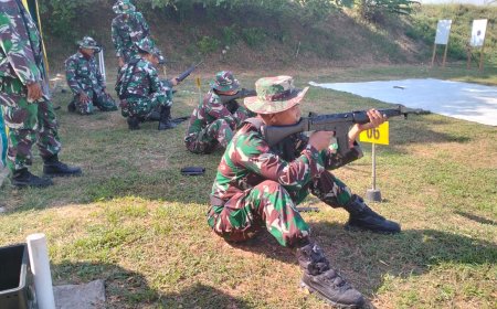Latihan Menembak,  Kodim 0812/Lamongan Tingkatkan Kemampuan Prajurit