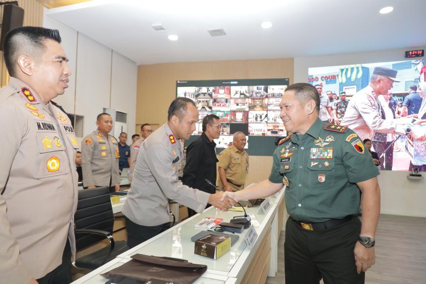 Pangdam Mayjen TNI Rafael Terjunkan Ribuan Personel Amankan Peringatan 1 Suro dan Suron Agung